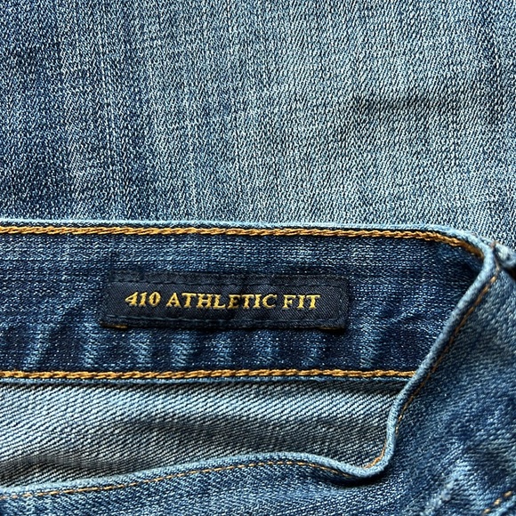 Lucky brand Men’s 410 athletic fit - Picture 2 of 8